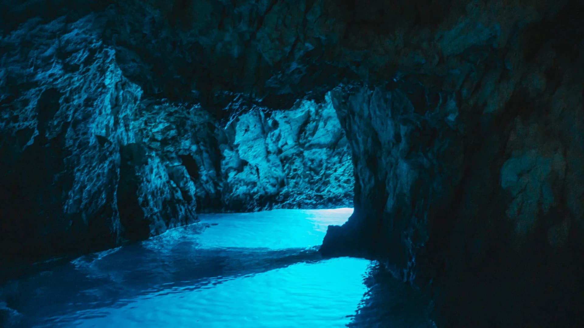 State of the Blue Cave 2026: Ticket, Crowds & Timing