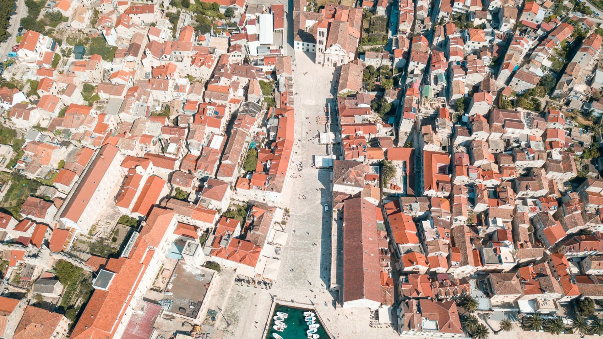 Cheapest Blue Cave Tour from Split: Real Cost