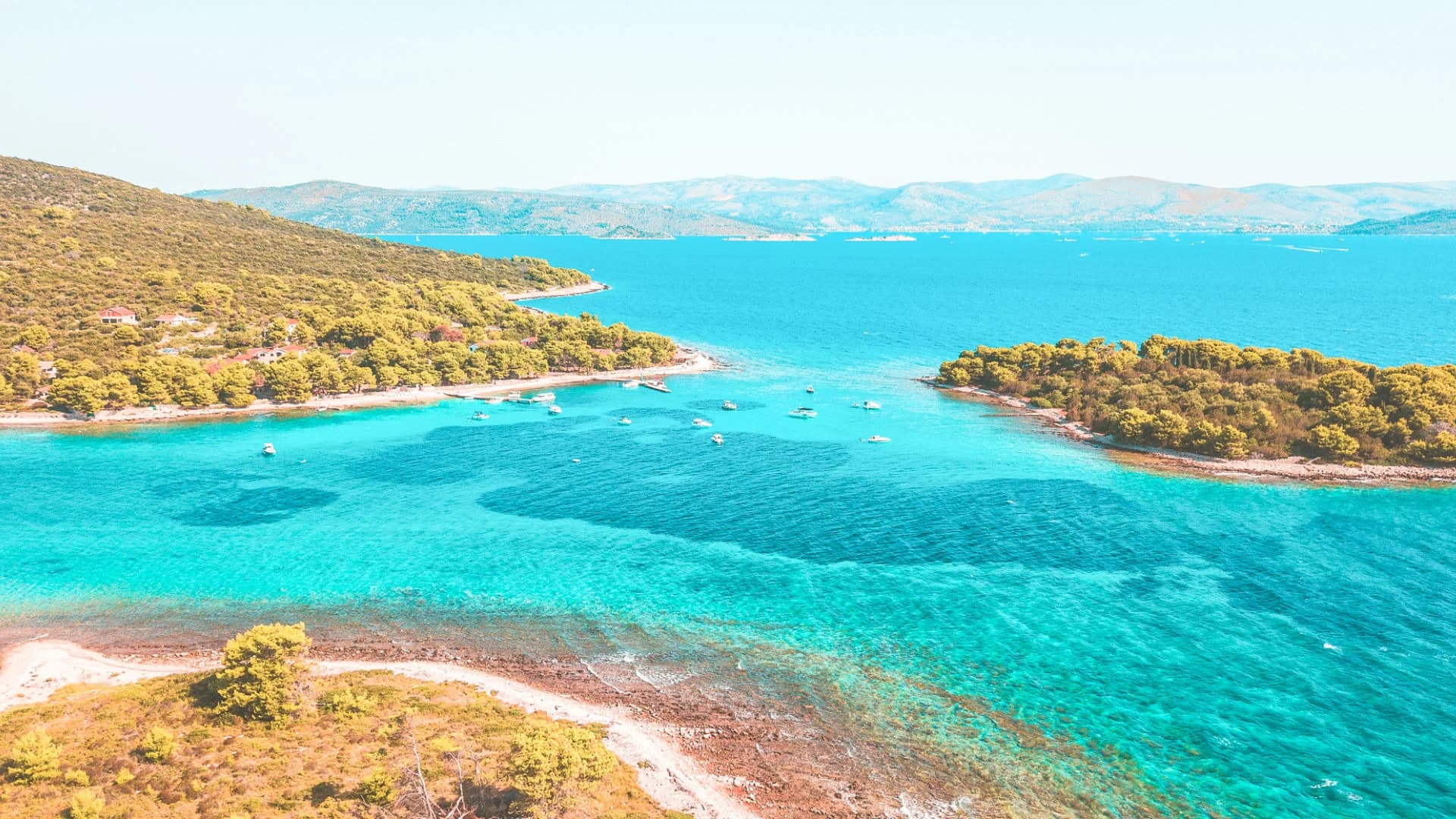 The shallows of the Blue Lagoon with the Dalmatian mainland on the horizon — Blue Lagoon & Trogir — Half Day