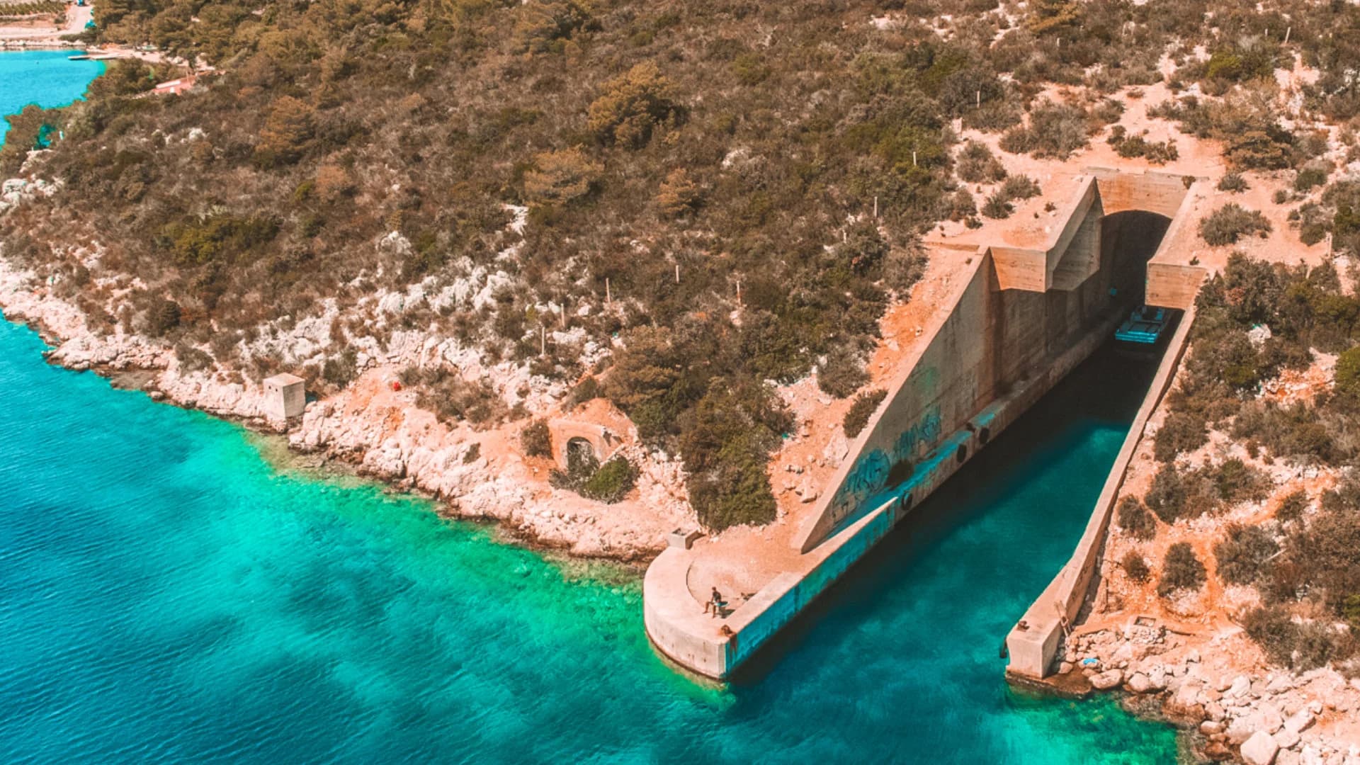Zlatni Rat, Bol & Secret Brač — Private
